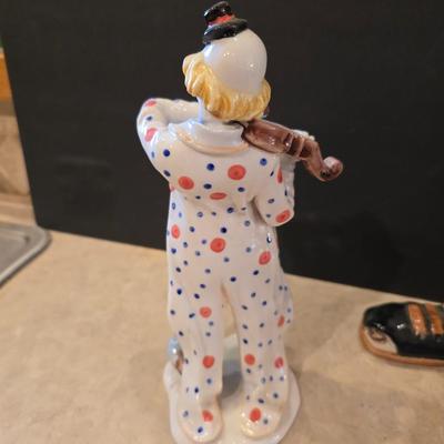 Hand-Painted Porcelain Clown Figurines – Lot of 2
