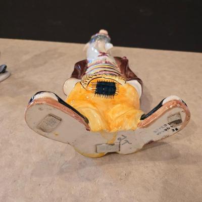 Hand-Painted Porcelain Clown Figurines – Lot of 2