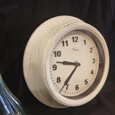 Shabby Chic & Rustic Decor Lot – 4 Pieces