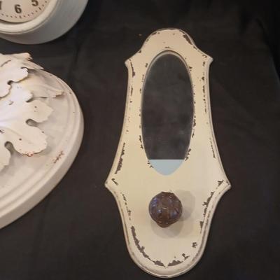 Shabby Chic & Rustic Decor Lot – 4 Pieces