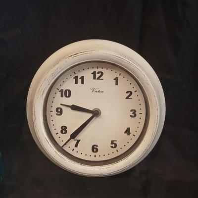 Shabby Chic & Rustic Decor Lot – 4 Pieces