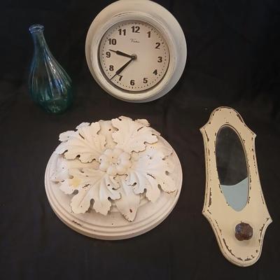 Shabby Chic & Rustic Decor Lot – 4 Pieces