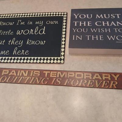Inspirational Quote Sign Lot – 3 Pieces