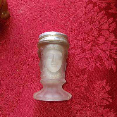 3 FACE SATIN GLASS SHAKERS PLUS OTHER VINTAGE SHAKERS