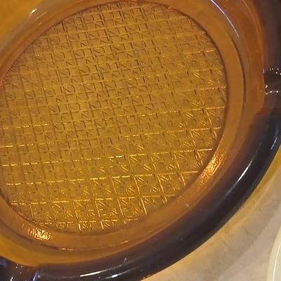 Vintage Ashtrays & Advertising Dish Lot – 7 Pieces