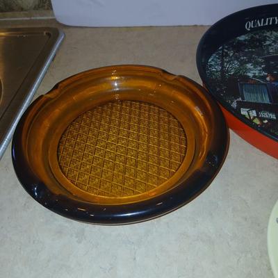 Vintage Ashtrays & Advertising Dish Lot – 7 Pieces