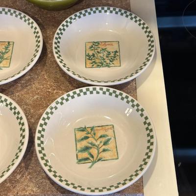 SERVING BOWL WITH 4 SINGLE BOWLS