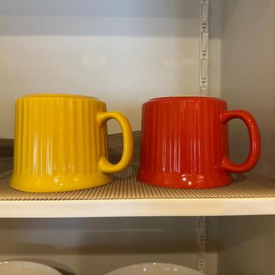 BOWLS AND COFFEE MUGS