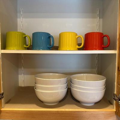 BOWLS AND COFFEE MUGS