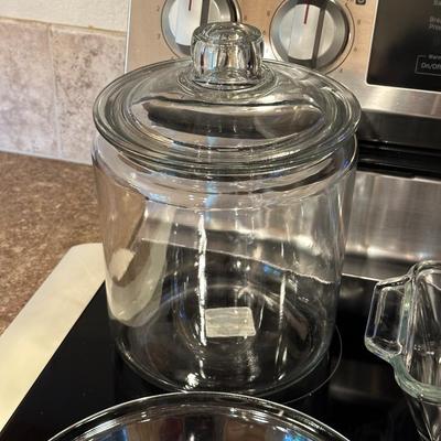 APOTHECARY CONTAINERS AND BAKING DISHES