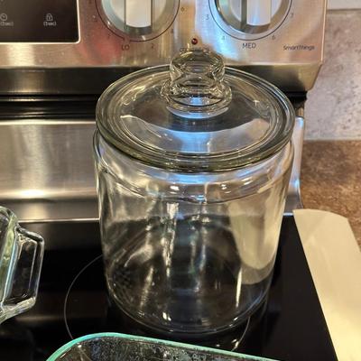 APOTHECARY CONTAINERS AND BAKING DISHES