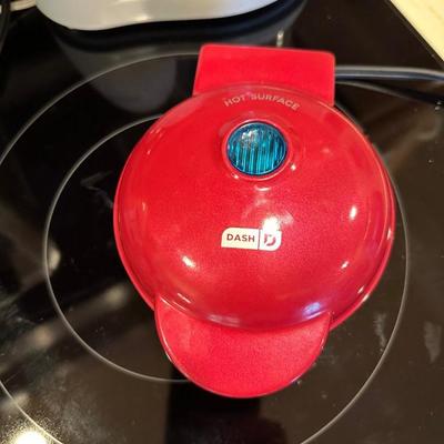 SMALL KITCHEN APPLIANCES