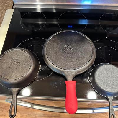CAST IRON COOKWARE