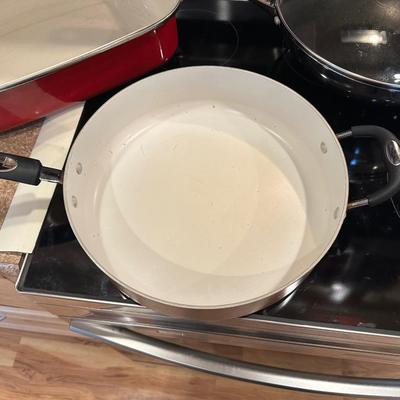 COOK AND BAKEWARE