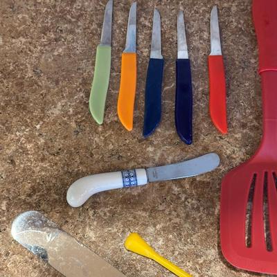 A LITTLE BIT OF EVERYTHING IN THIS KITCHEN LOT