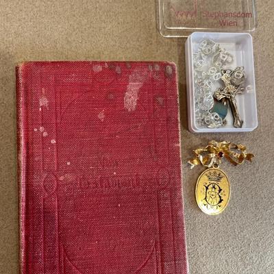 Vintage small New Testament book with rosary and brooch