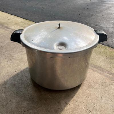 Canning Supplies & Books (G-MG)