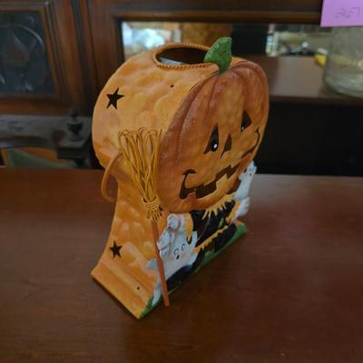 Tin jack o' lantern