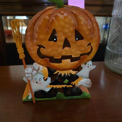 Tin jack o' lantern