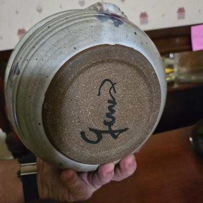 Ceramic bowl