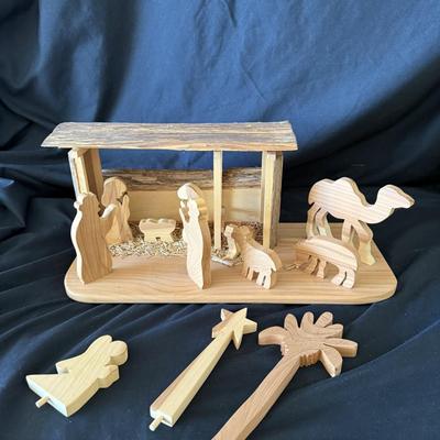 Peruvian Nativity Scene and More (LR-BM)