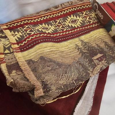 Fabric Pieces & Projects (GB2-JS)