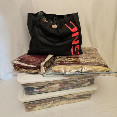 Fabric Pieces & Projects (GB2-JS)