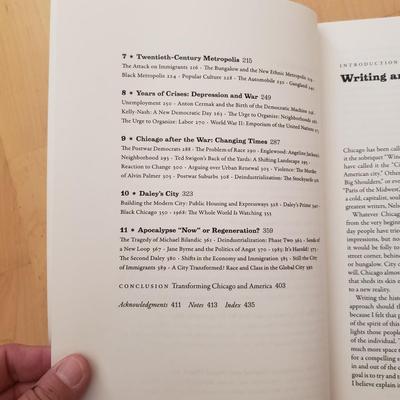 Chicago! DVD, Books and a Chicago Water Tower Print (D-KD)