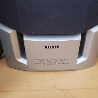 AIWA CD3 Stereo W/CDS and Cassette Tapes (D-KD)