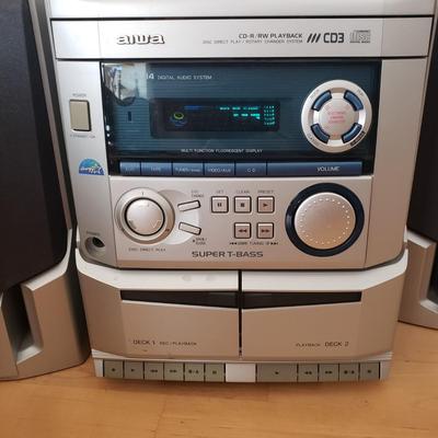 AIWA CD3 Stereo W/CDS and Cassette Tapes (D-KD)
