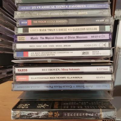 AIWA CD3 Stereo W/CDS and Cassette Tapes (D-KD)