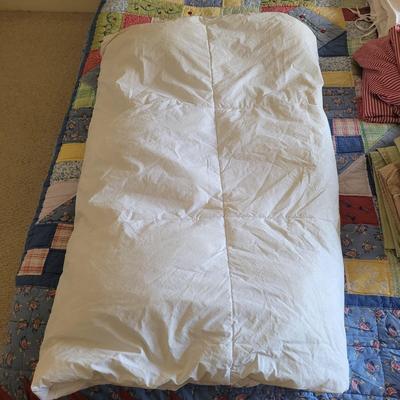 Full Size Wooden Bed Frame and Bedding (BR1-EL)