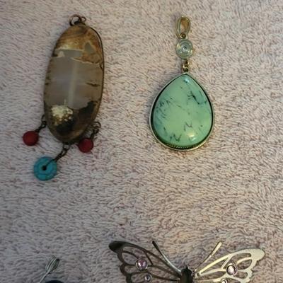 VARIETY OF PENDANTS