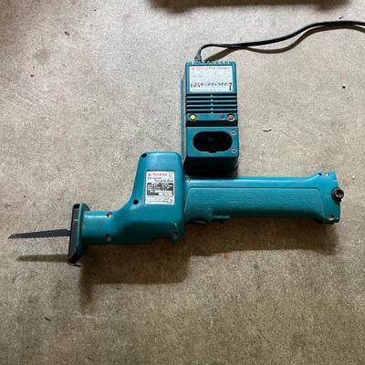 Makita Drill & Reciprocating Saw & Cordless Ryobi Drill (G-MG)