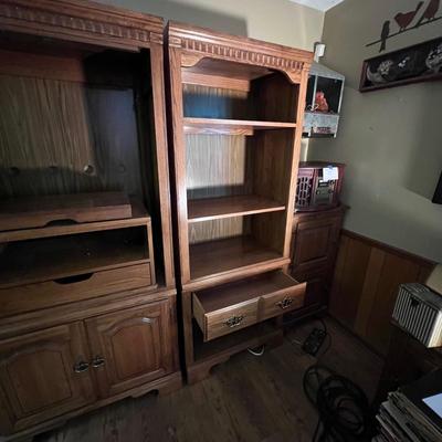 Kincaid ‘Hunters Court’ 3-Piece Entertainment Units With Fireplace (D-RG)