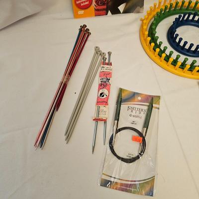 Knitting Yarn, Looms & Accessories (GB2-JS)