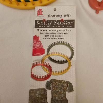 Knitting Yarn, Looms & Accessories (GB2-JS)