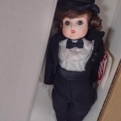 Collection of Dolls and Doll Accessories- Parasols, Stands, Hats
