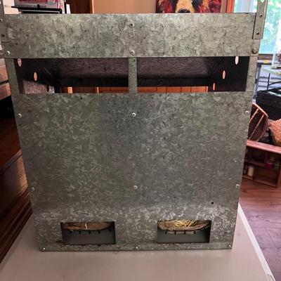 Metal Nesting Box Complete W/Chickens! (D-RG)