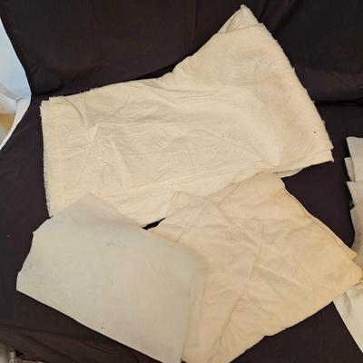 Batting, Polyfil & More (GB2-JS)