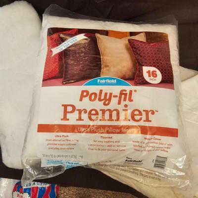 Batting, Polyfil & More (GB2-JS)