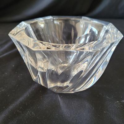 Four Decorative Glass Vessels by Steuben, Orrefors, & More (LR-EL)