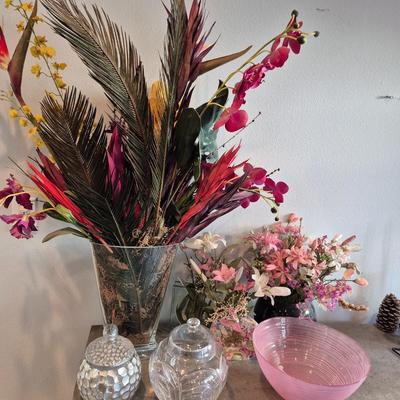 Crystals vase