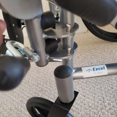Medline Wheelchair (BR1-KD)
