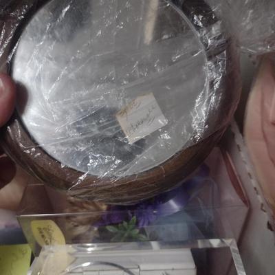 Collection of Miscellaneous Small Collectables and Accessories