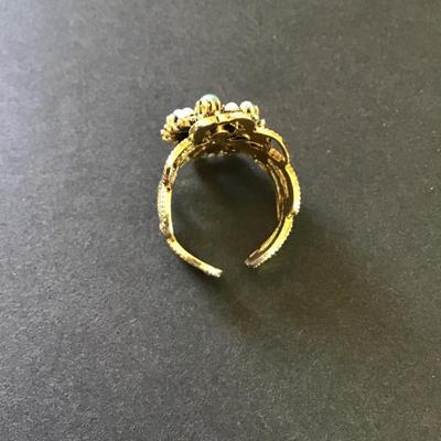 Beautiful vintage statement ring adjustable