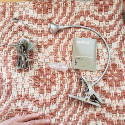 Get Comfy While Reading!! (D-KD)