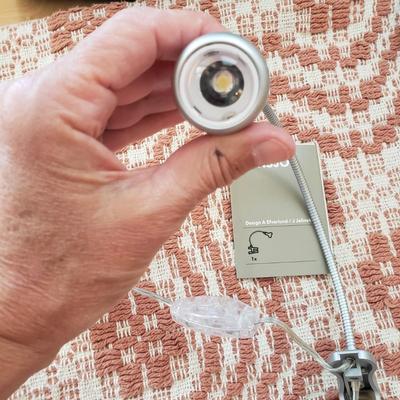 Get Comfy While Reading!! (D-KD)