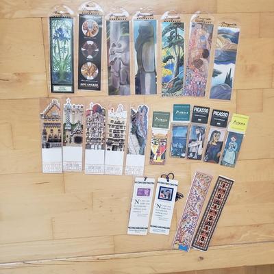 Get Comfy While Reading!! (D-KD)