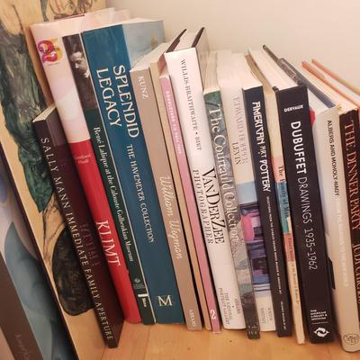 Art Collection Books (D-KD)